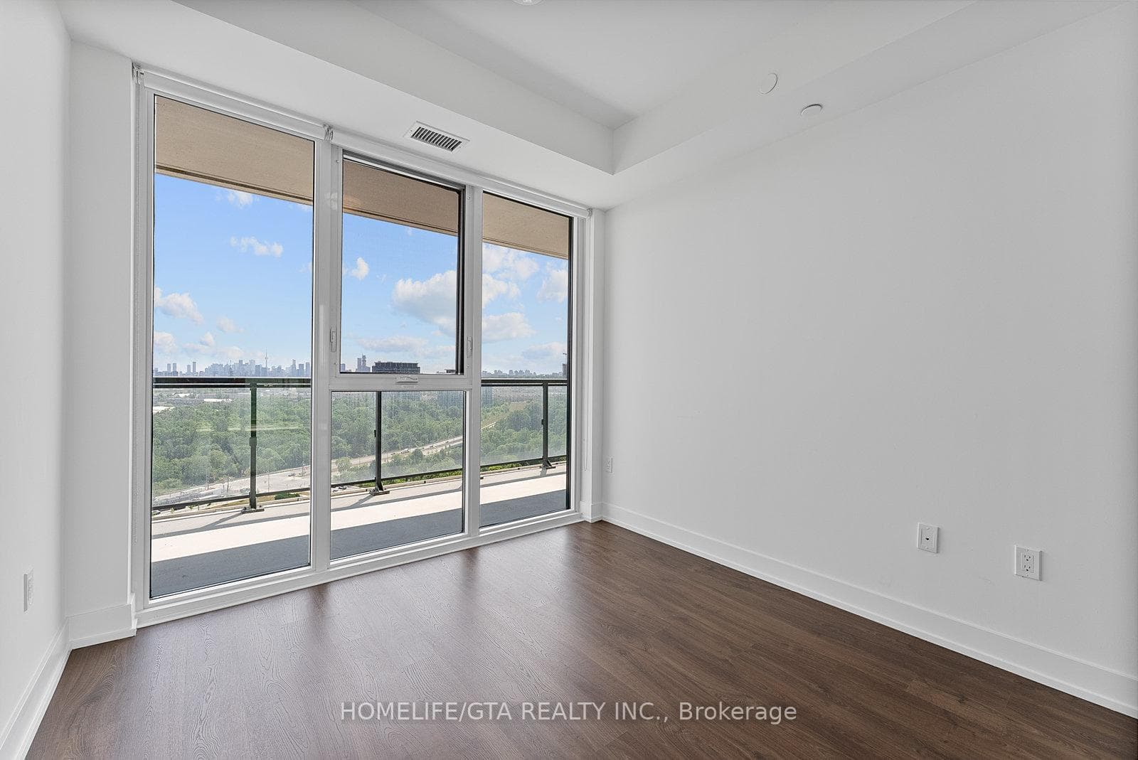 20 Inn On The Park Drive Unit #1633 photo 18