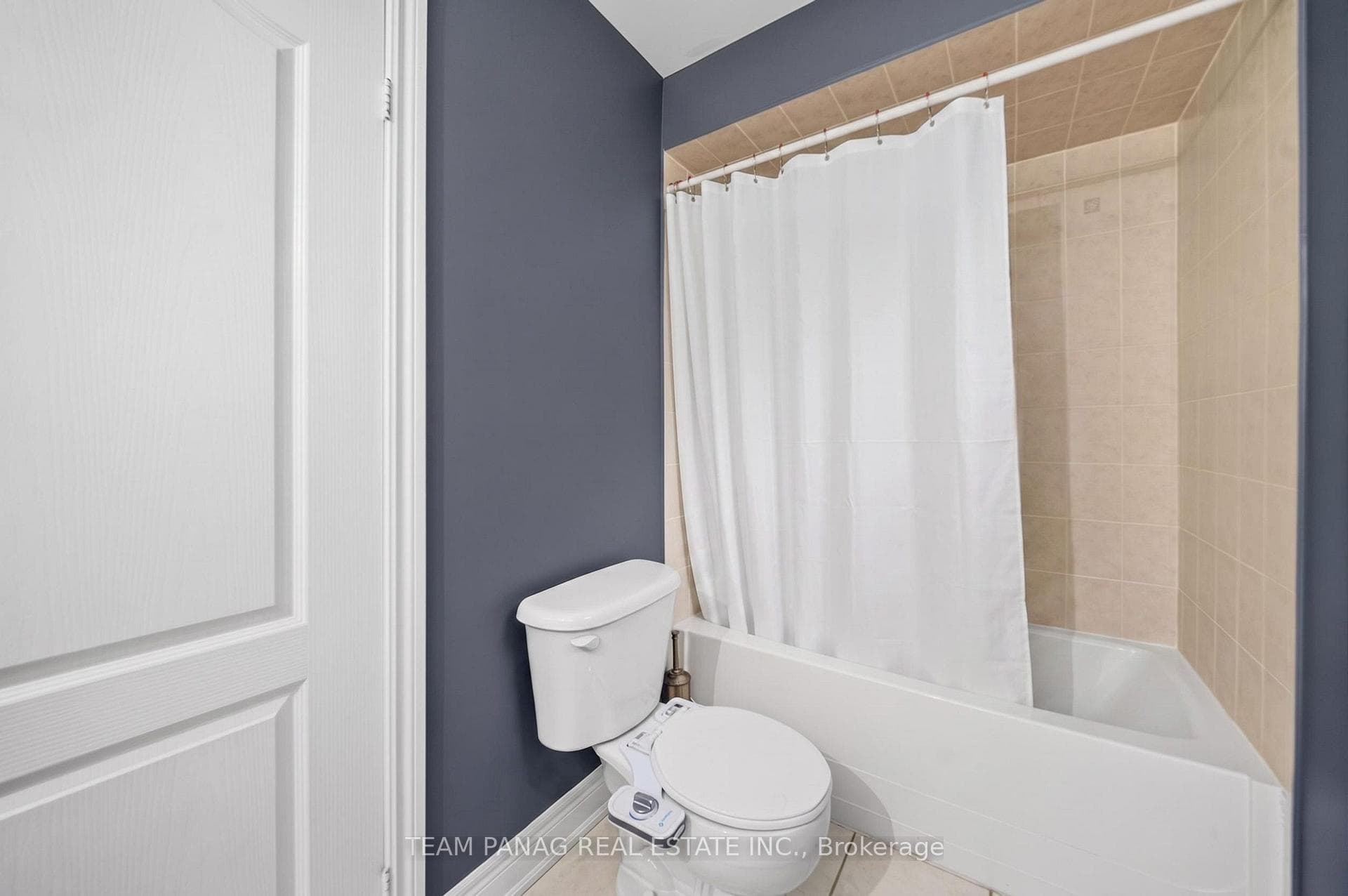 11 Belleville Drive photo 27