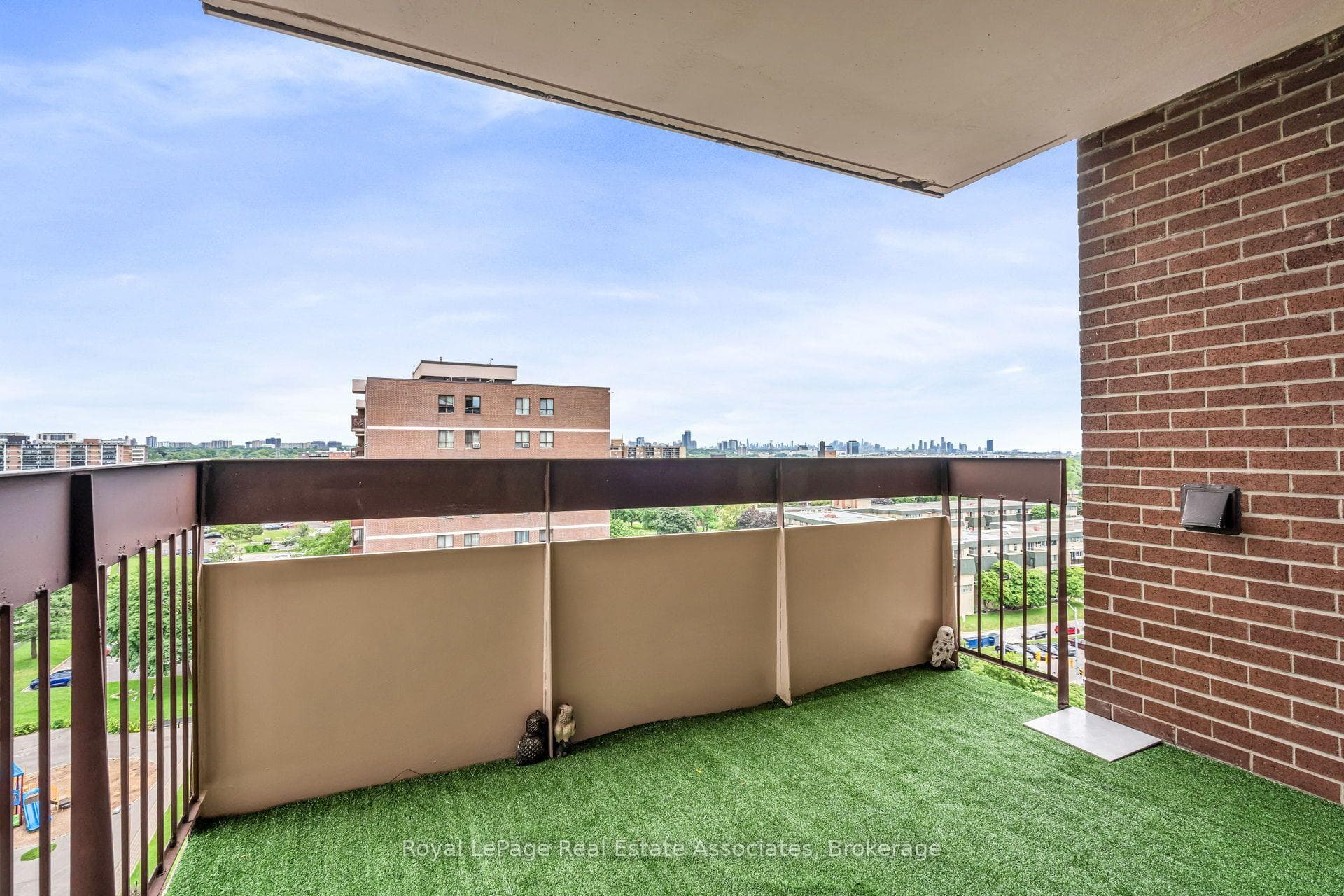 1615 Bloor Street Unit 1108 photo 33