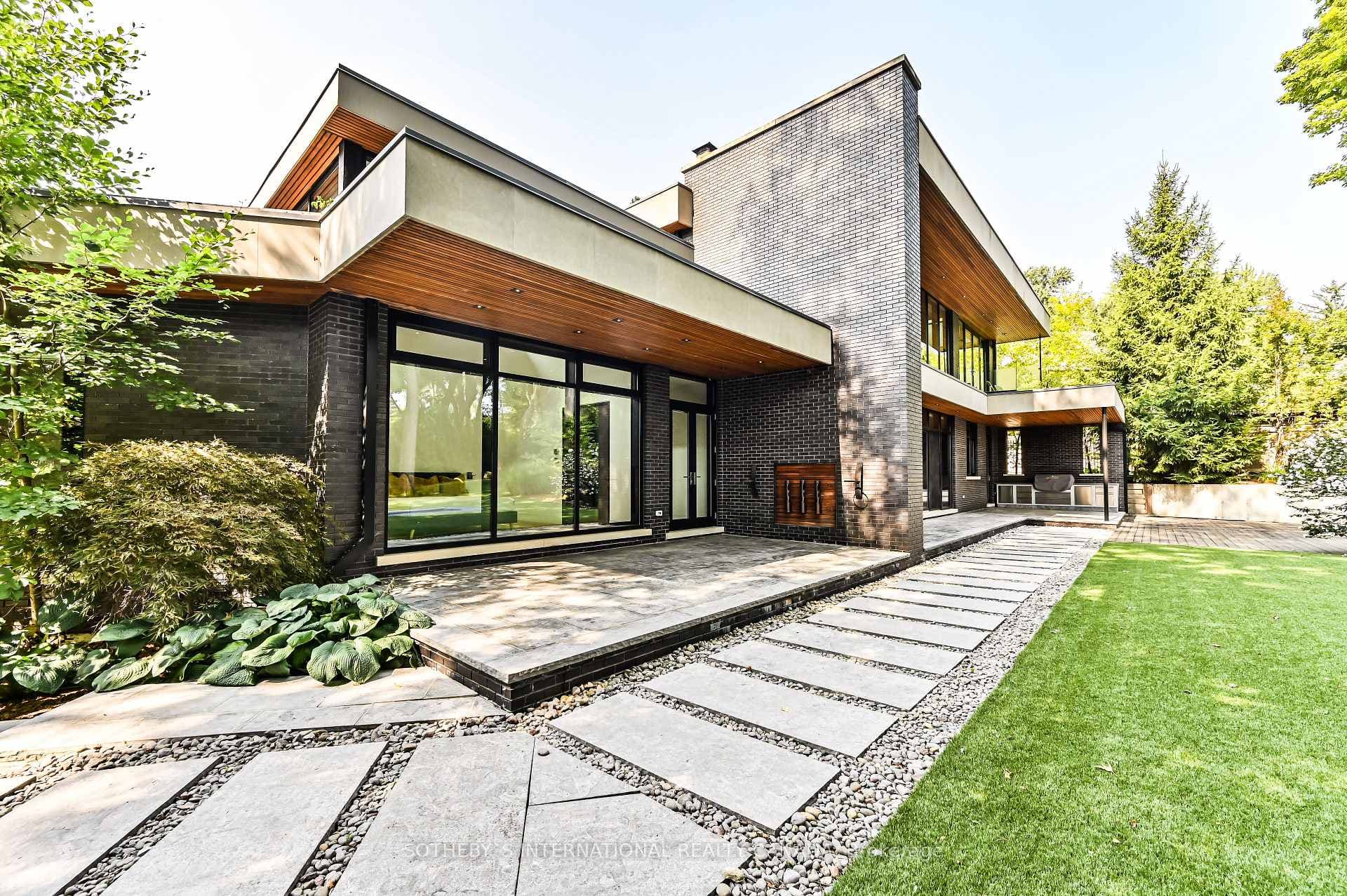 5 Pheasant Lane photo 30