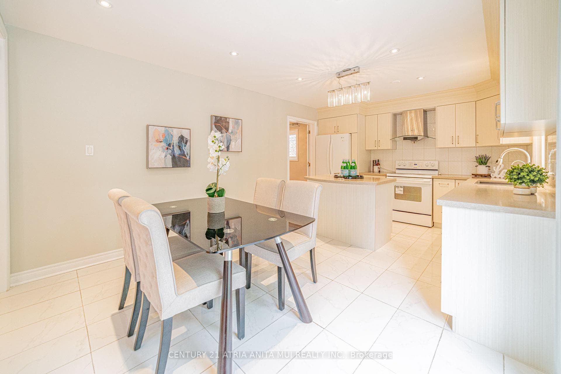 91 Silversted Drive photo 10