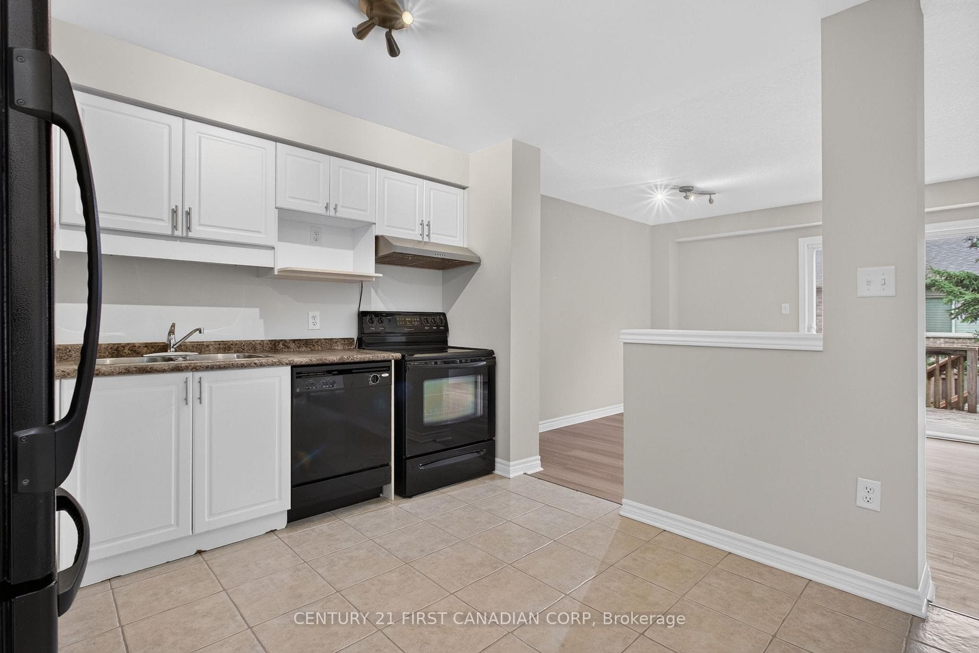 1059 Whetherfield Street Unit 7 photo 12