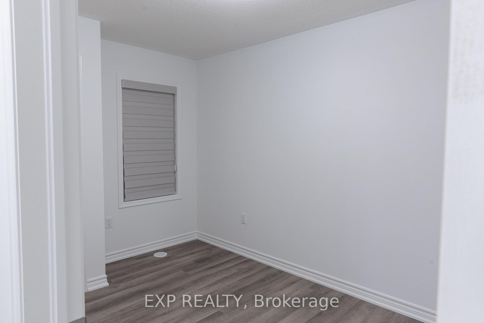 32 Elmer Moss Avenue photo 31