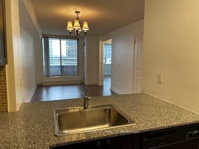 1070 Sheppard Avenue Unit 418 photo 6
