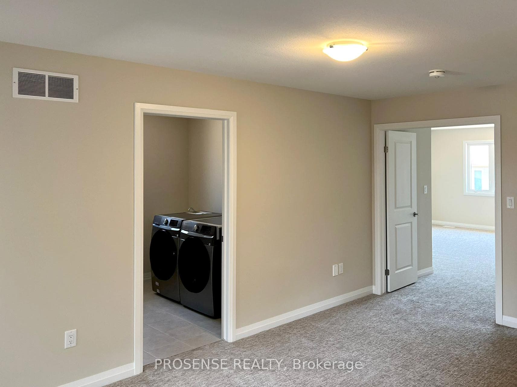 29 Samuel Avenue photo 7
