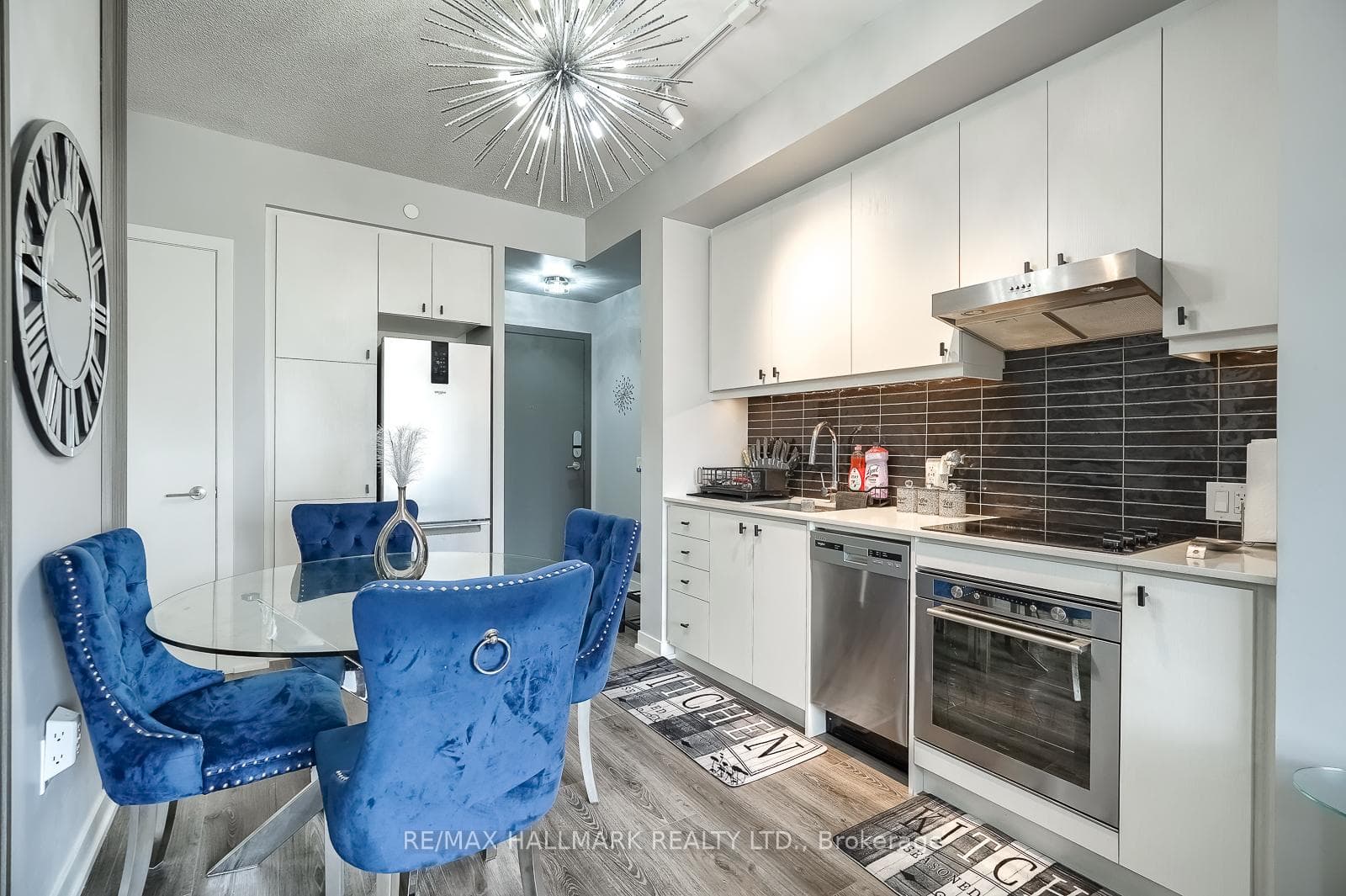 9 Tecumseth Street Unit 421 photo 13