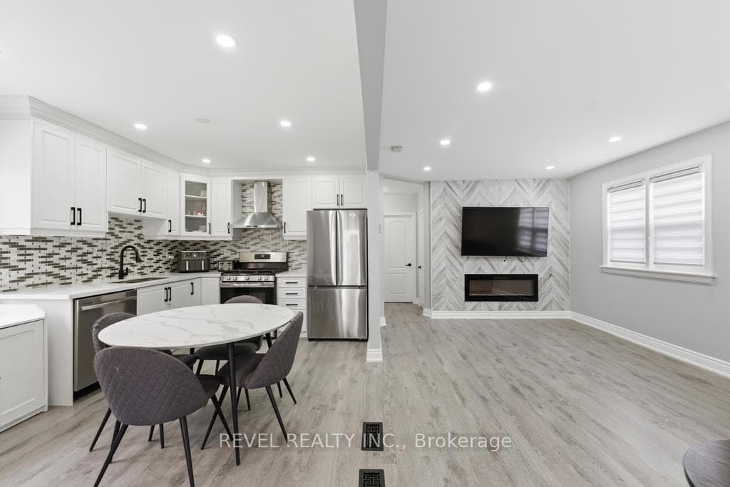44 Jefferson Avenue photo 45