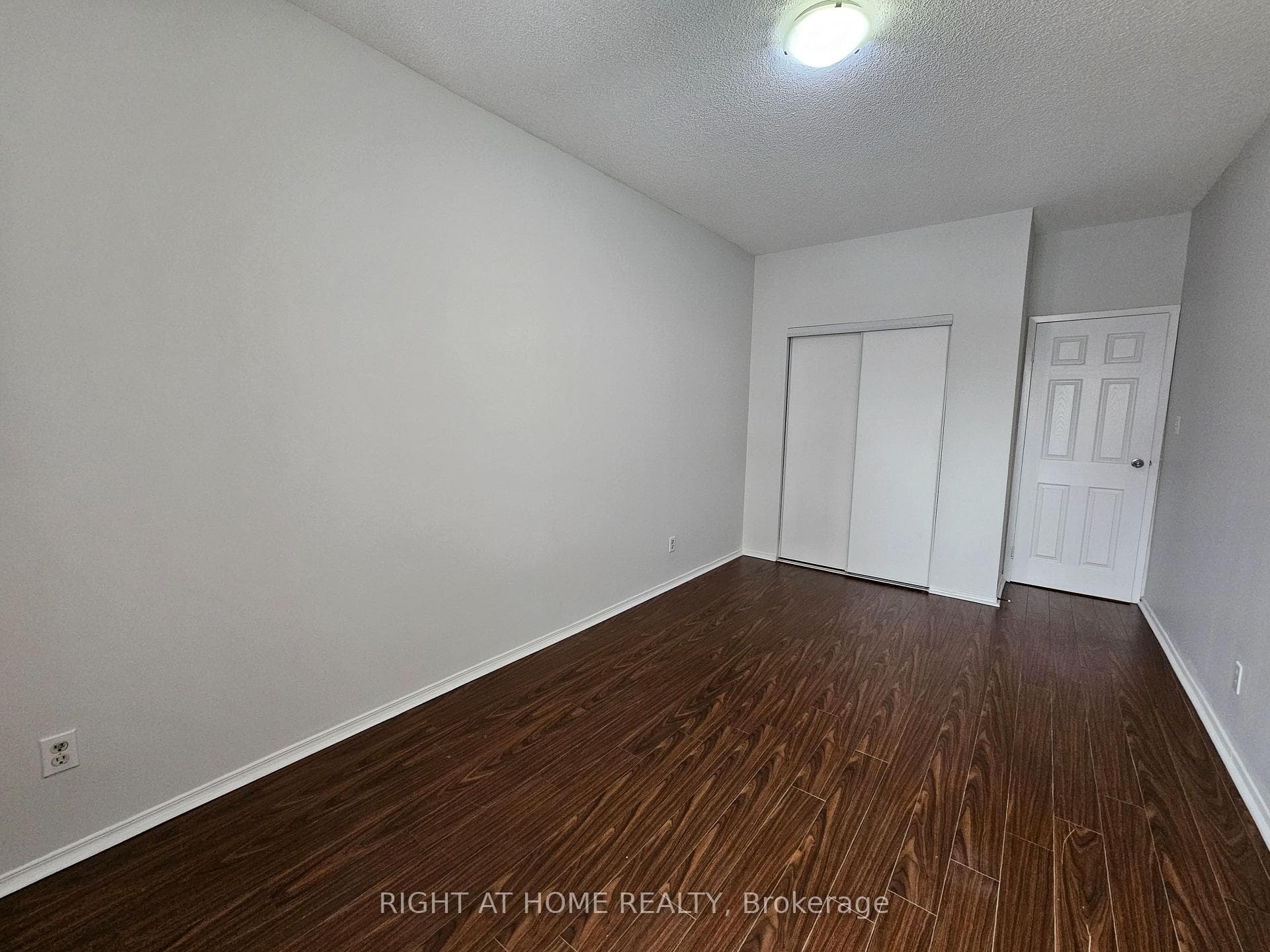 1801 Eglinton Avenue Unit 307 photo 14