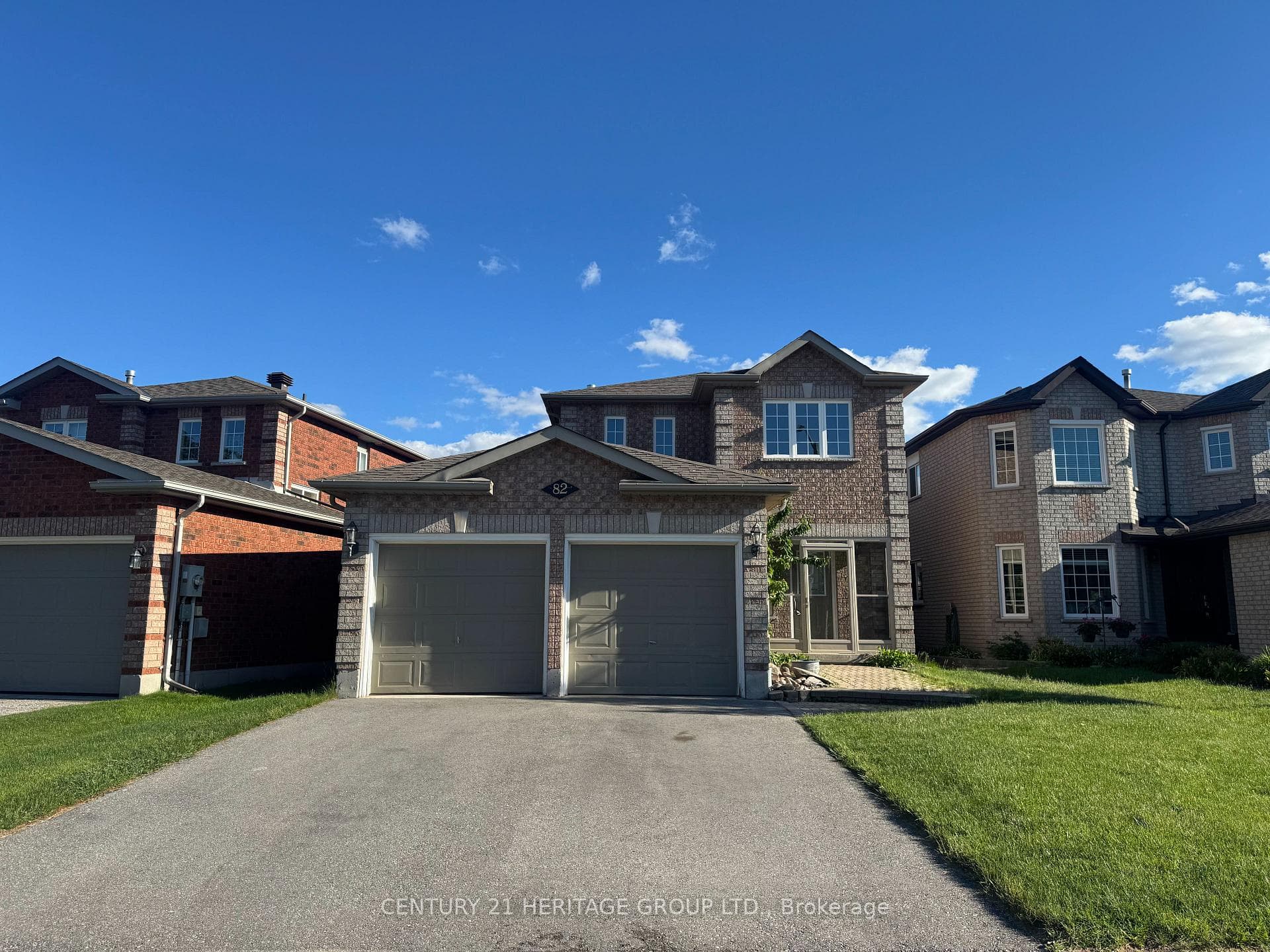 82 Kenwell Crescent photo 1