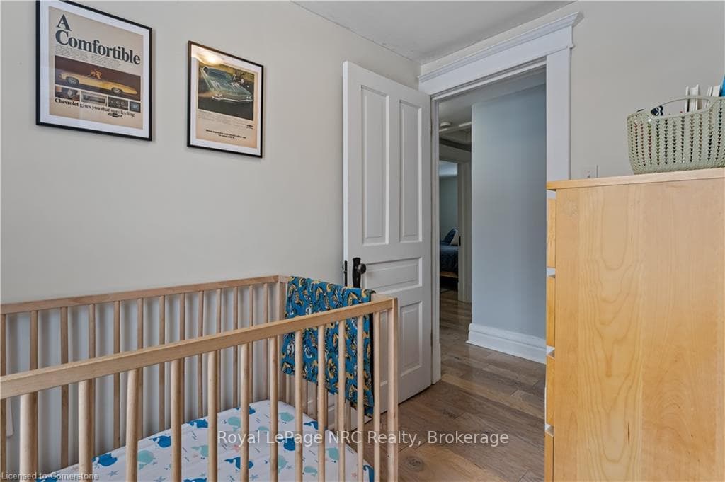 80 Maple Street photo 25