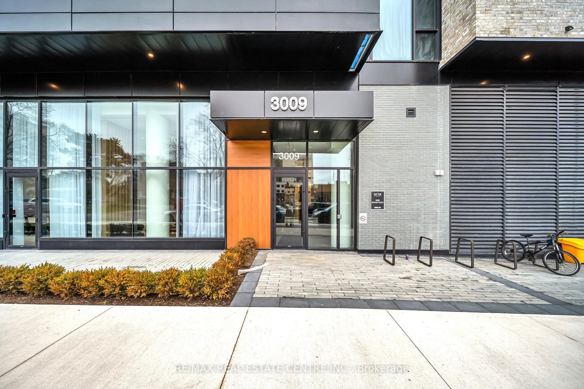 3009 Novar Road Unit 918 photo 9