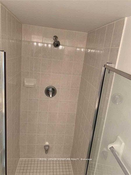 8 Hillcrest Avenue Unit 2801 photo 6
