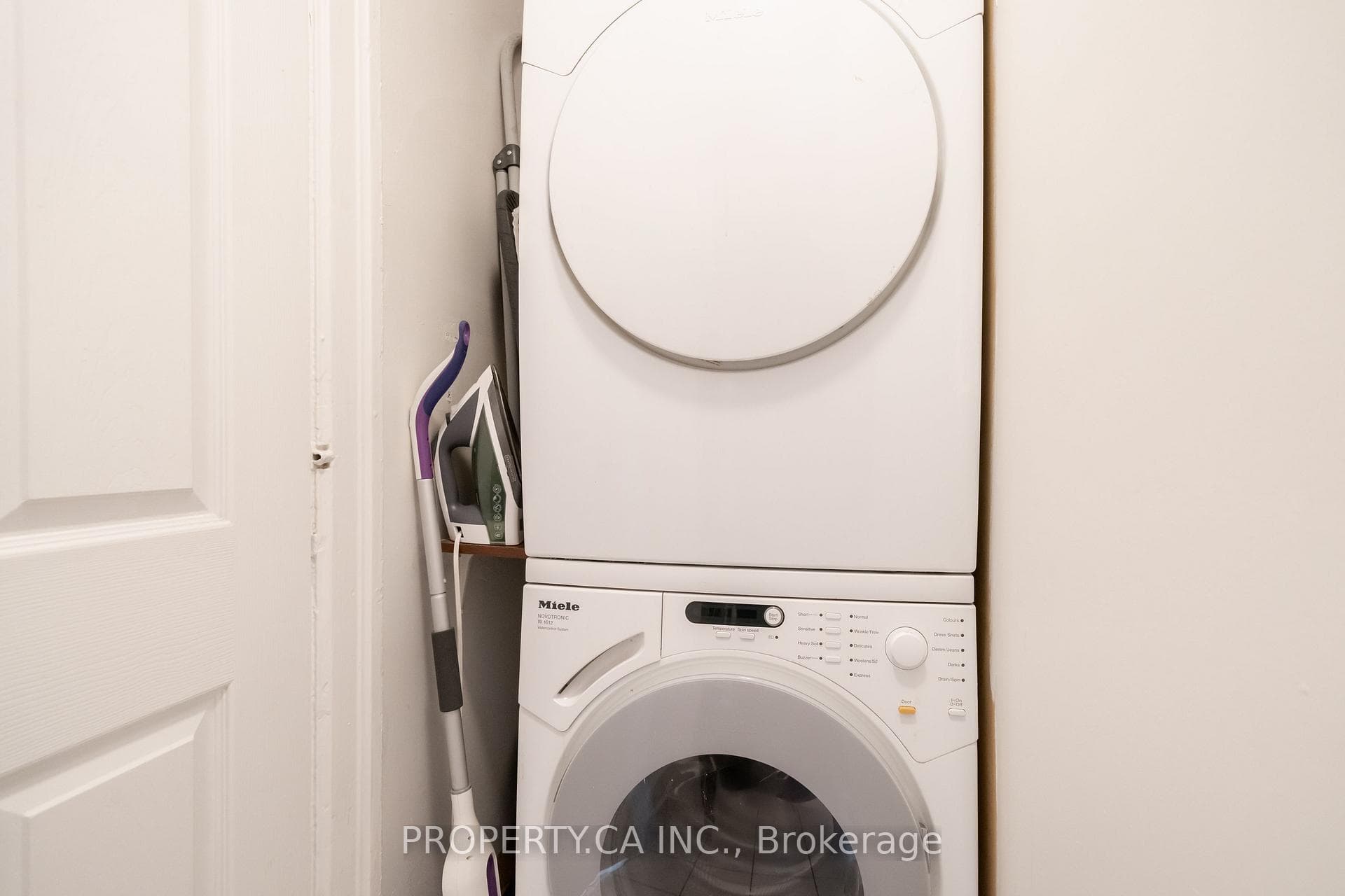 785 Markham Street Unit Upper photo 27