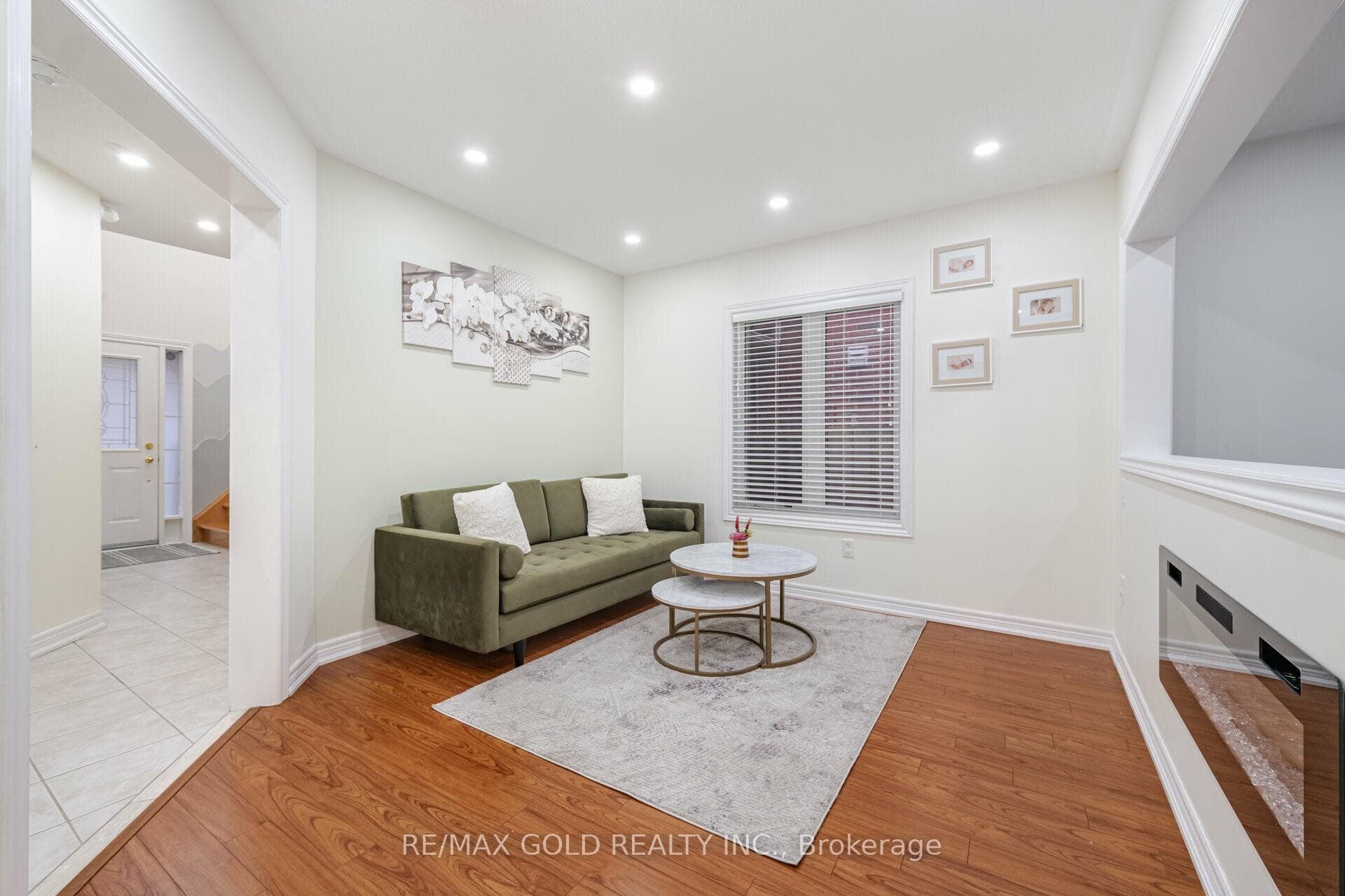 13 Millsborough Road photo 3