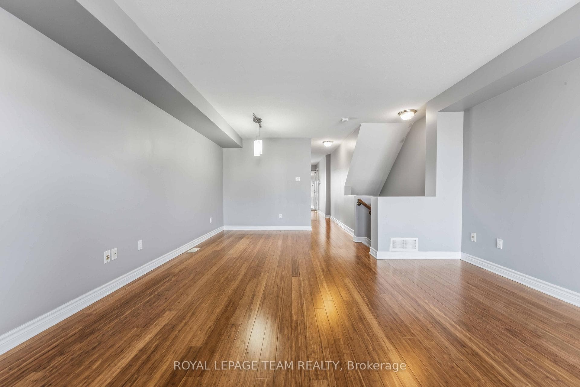 405 Chapman Mills Drive Unit A photo 8
