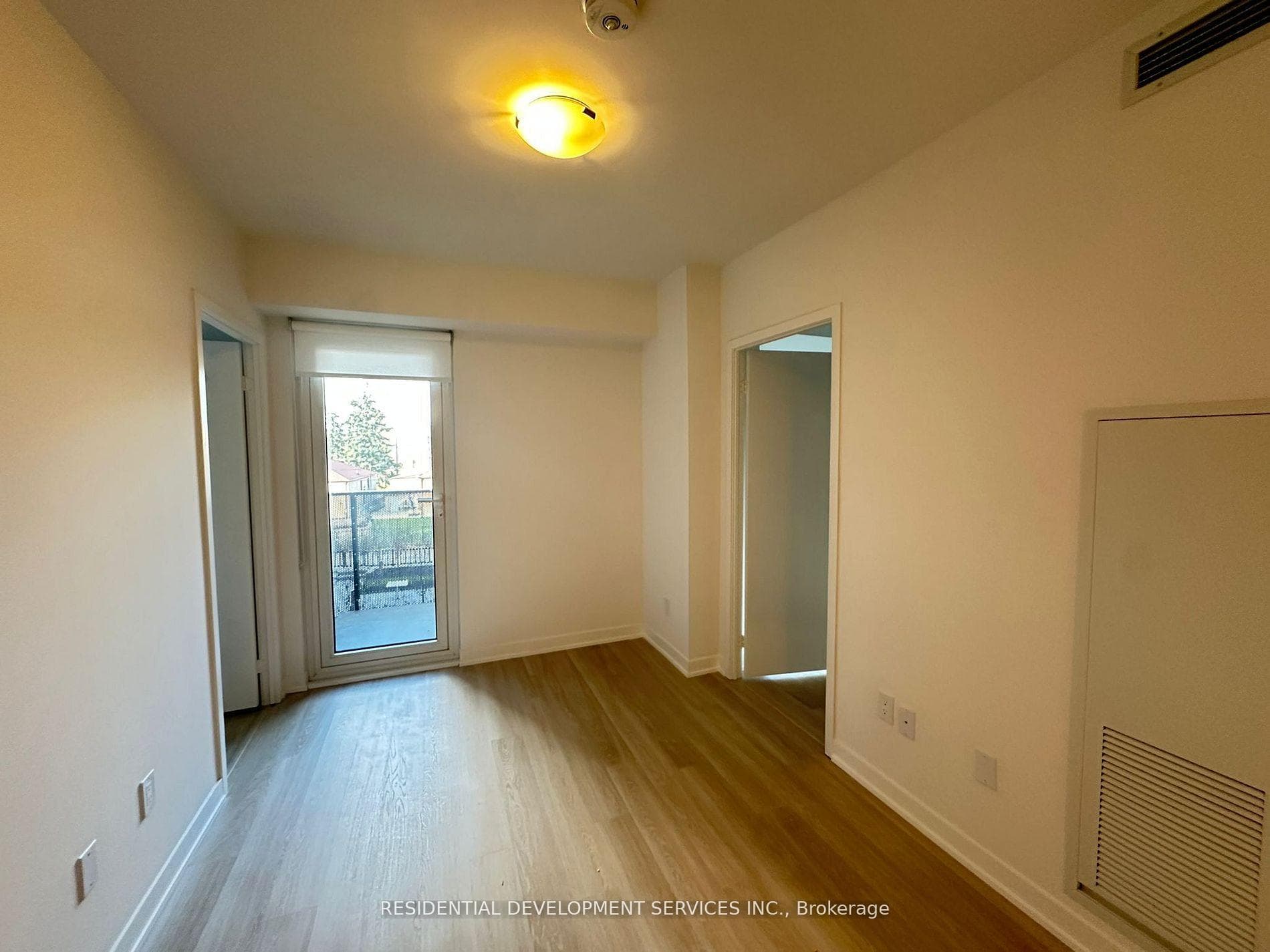 500 Wilson Avenue Unit 353 photo 4