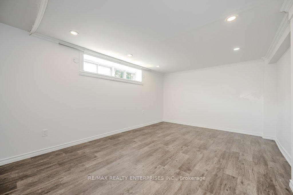 2341 Brookhurst Road photo 29
