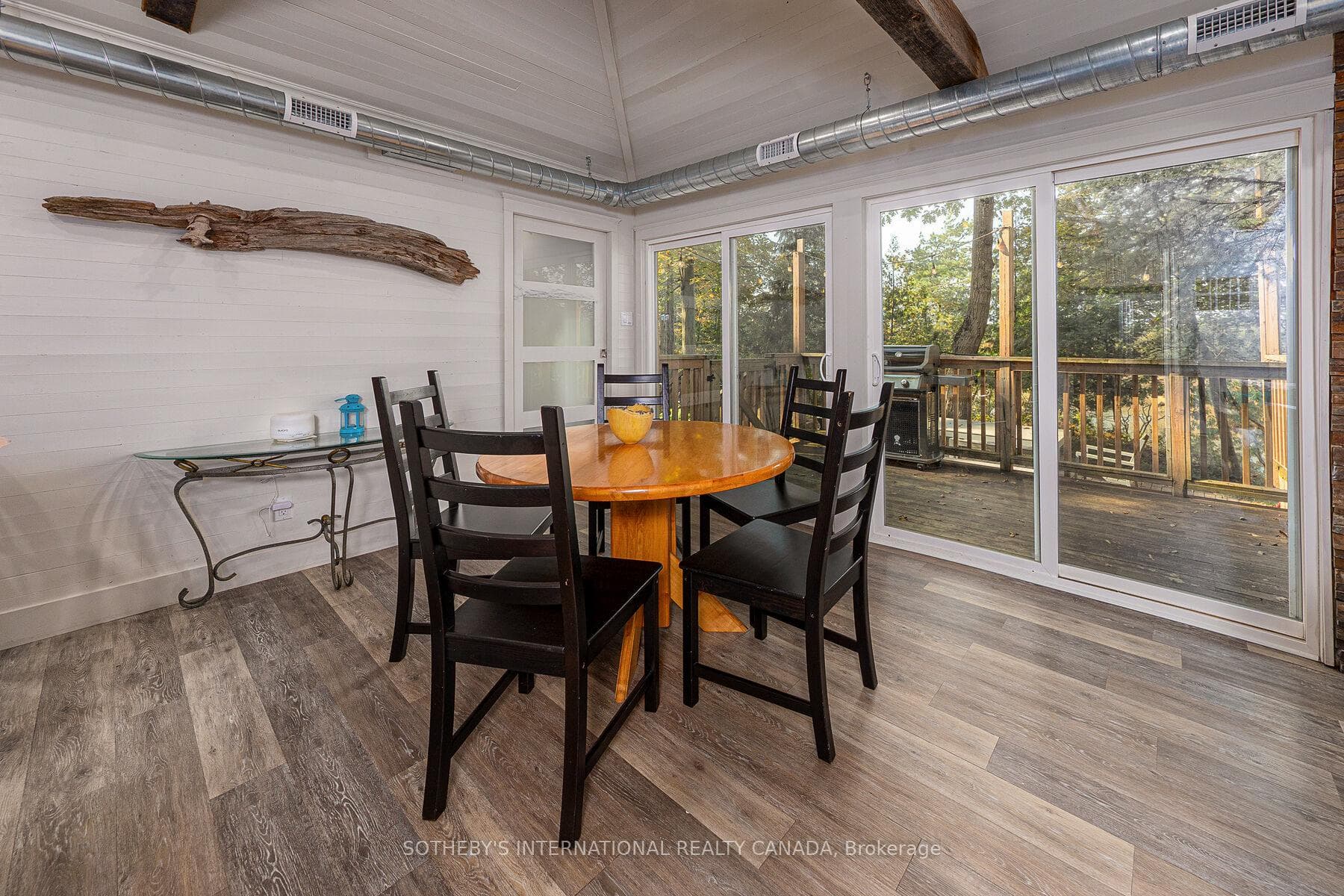 345 Thousand Islands Parkway photo 25