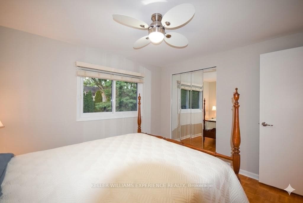 1290 Janisse Drive photo 19