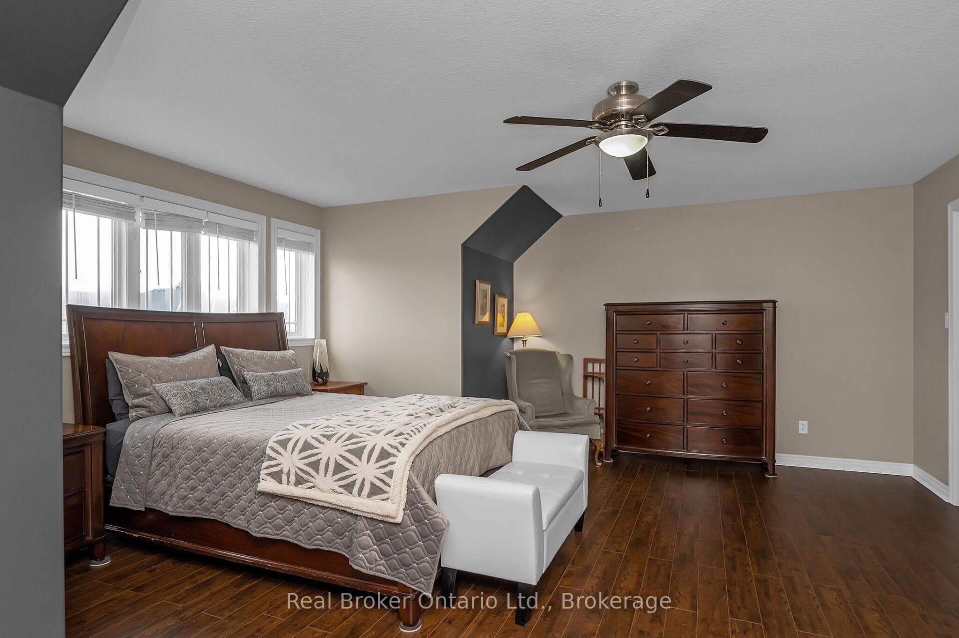 65 Plum Tree Lane photo 18