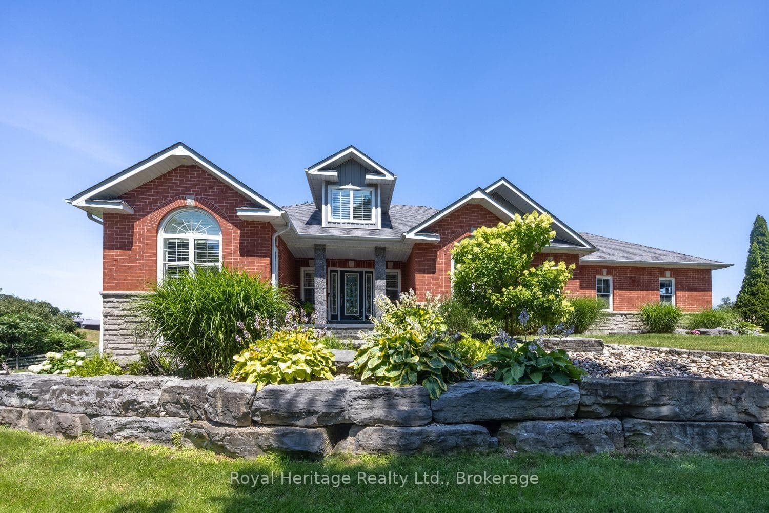 465 Chalk Lake Road photo 1