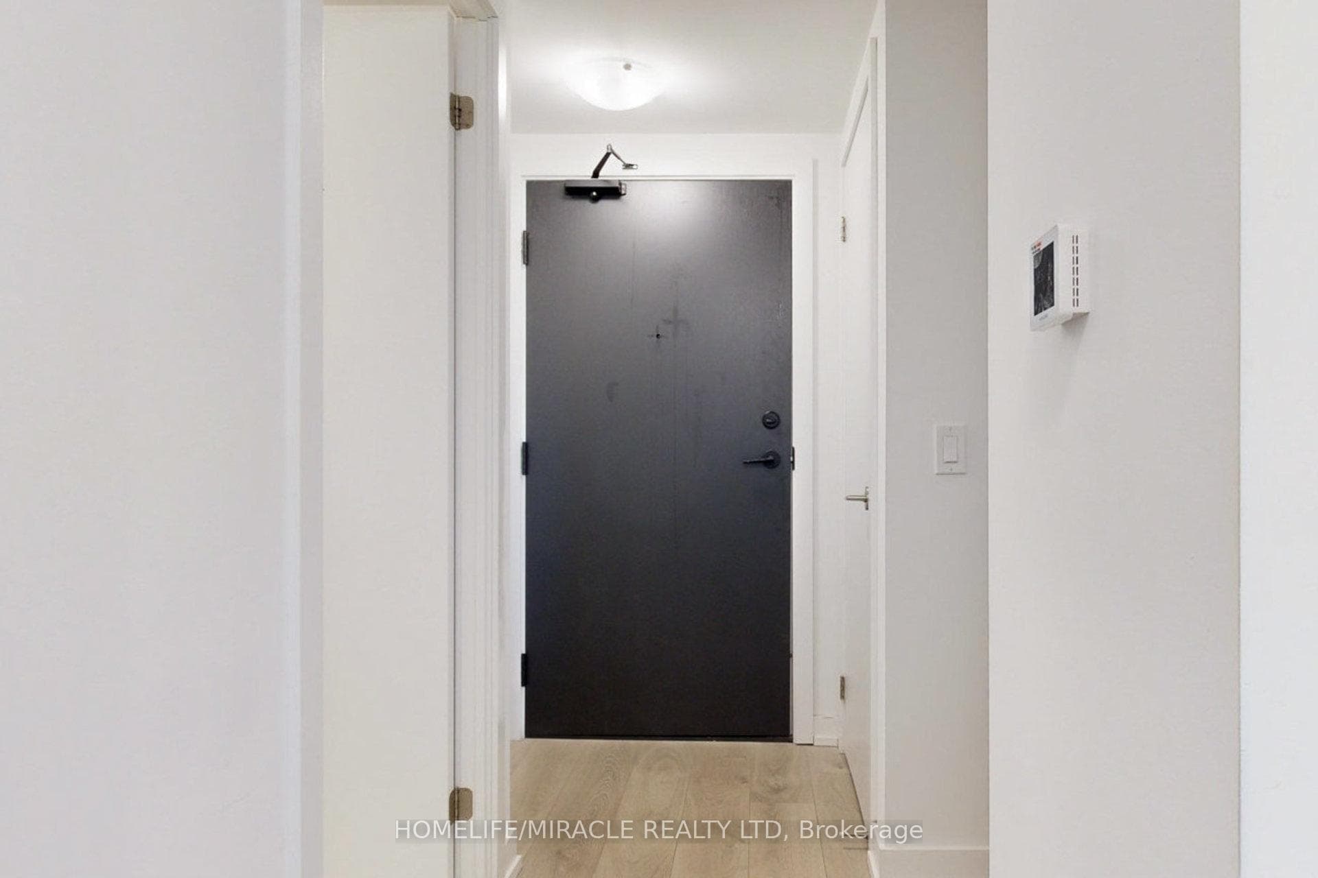 1480 Bayly Street Unit 1109 photo 4