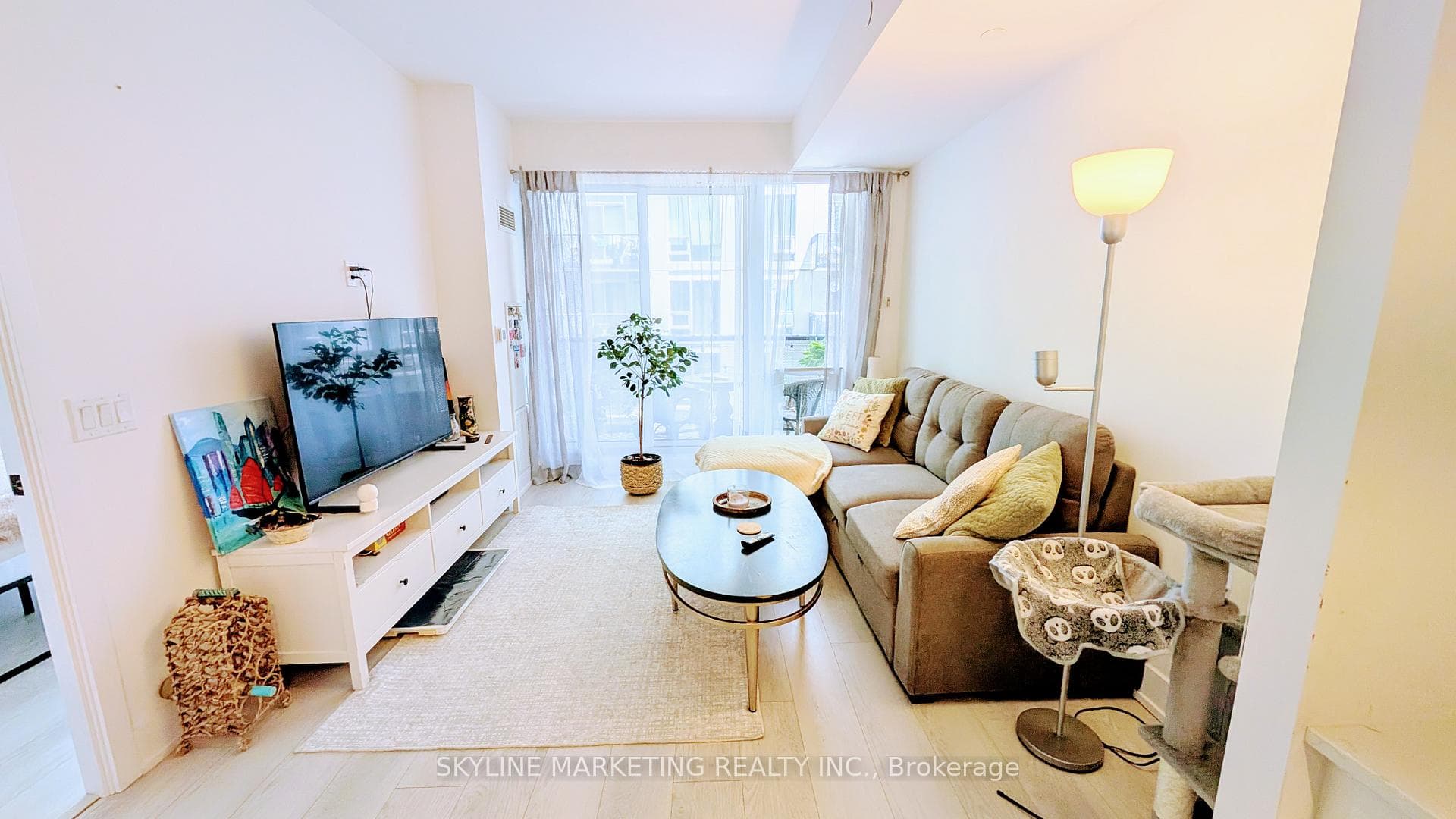 2450 Old Bronte Road Unit 524 photo 1