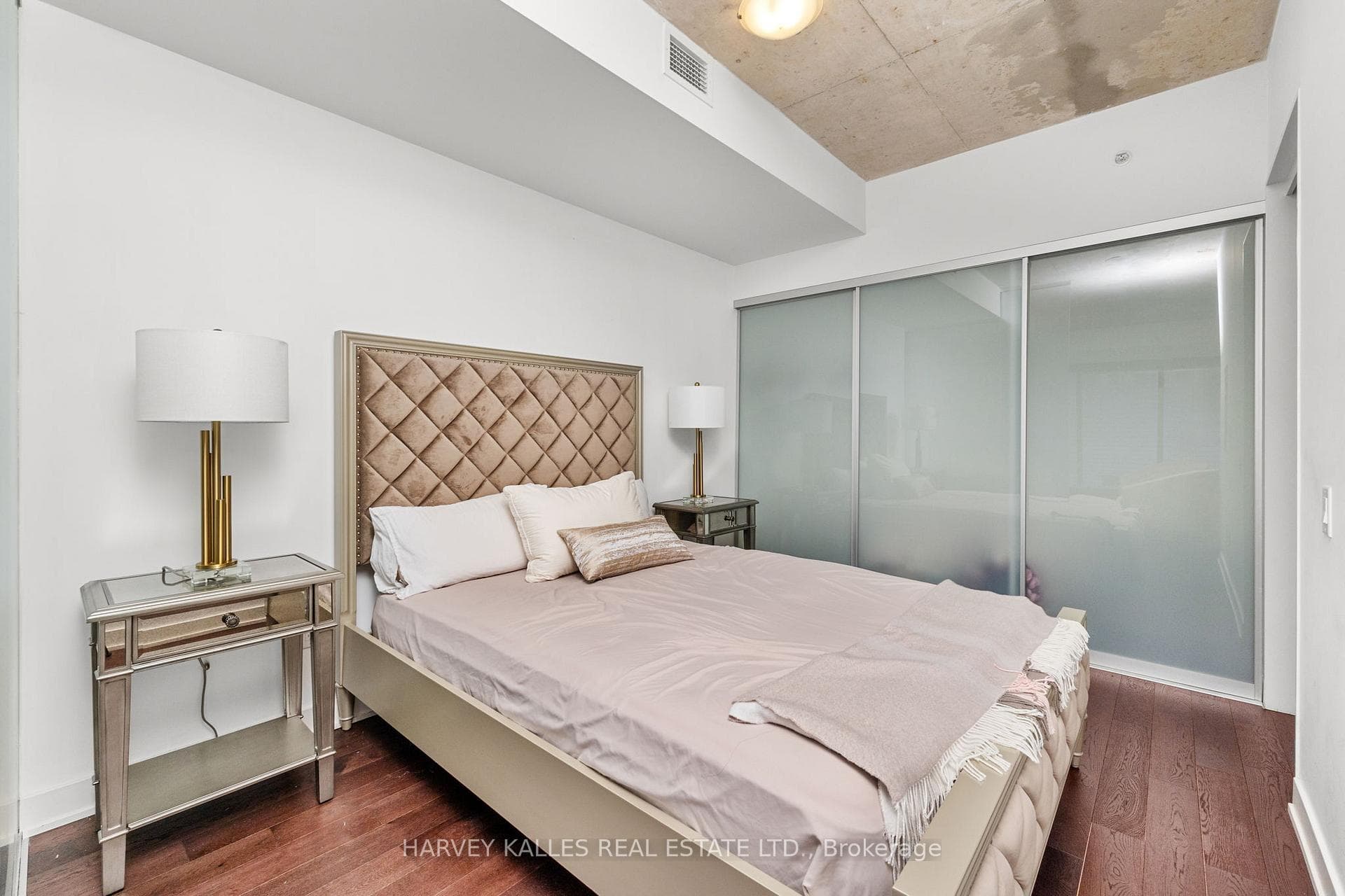 629 King Street Unit 312 photo 3