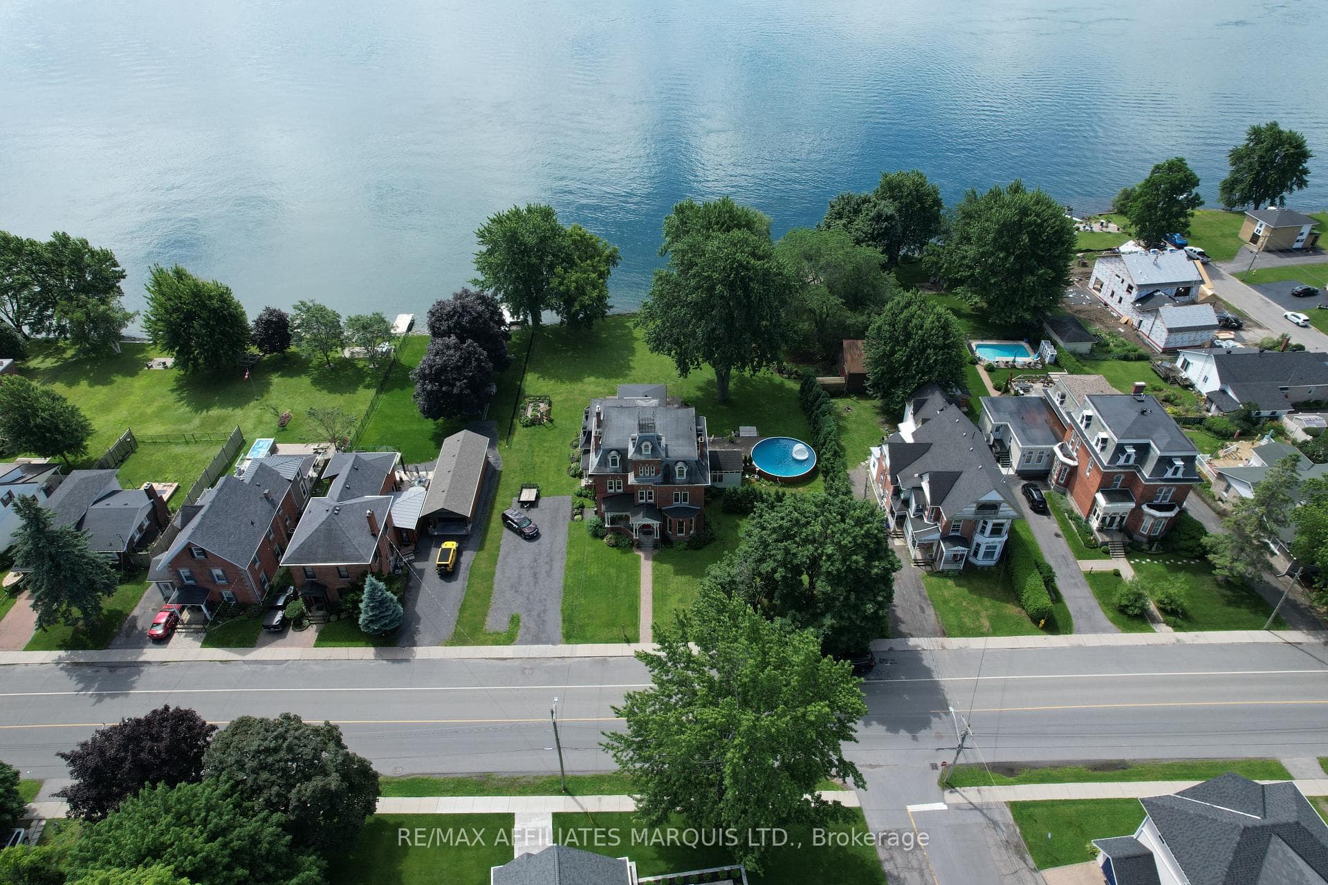 31 Lakeshore Drive photo 39