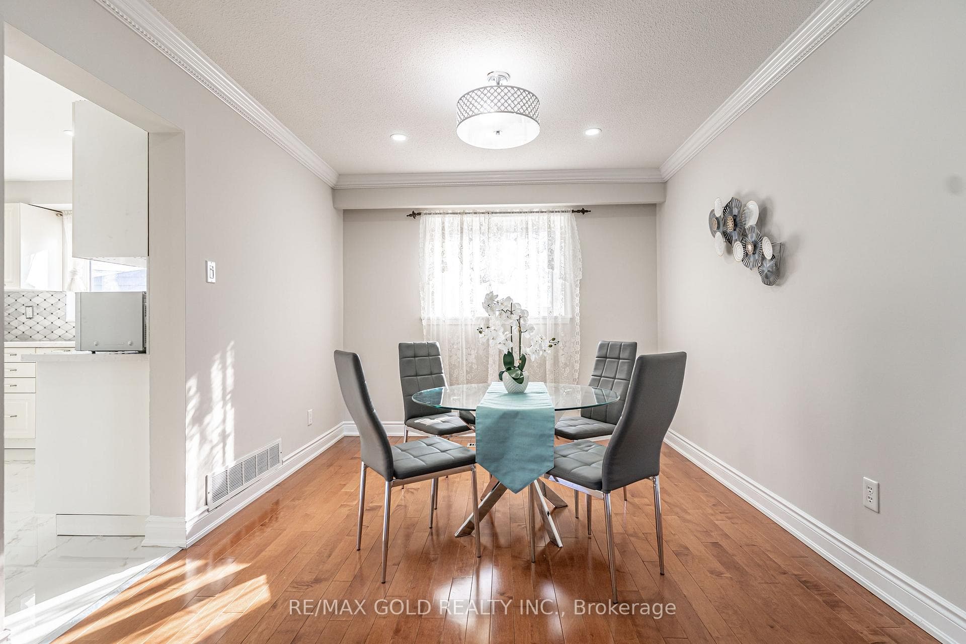 9 Dalton Place photo 9
