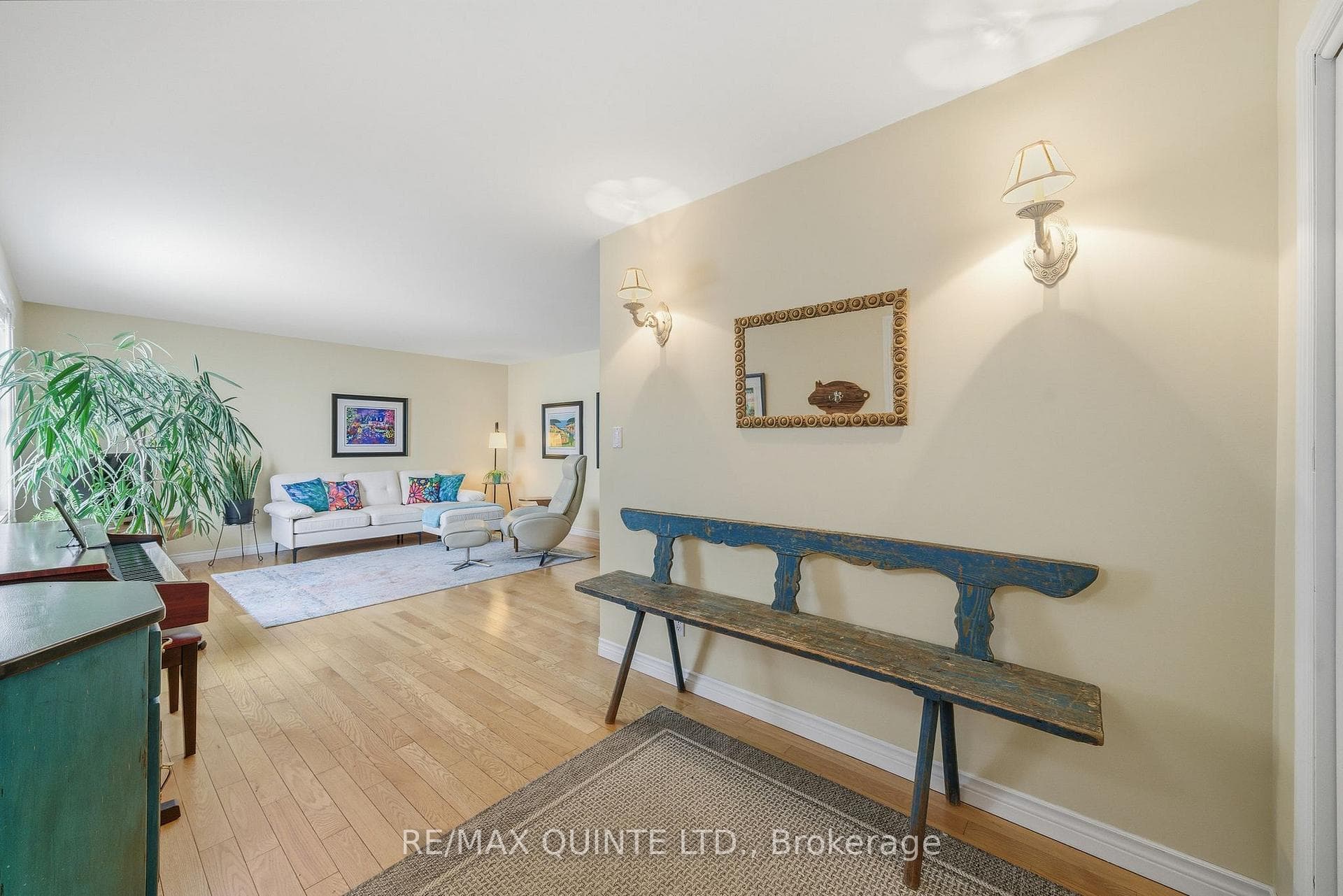 100 Creswell Drive Unit A photo 4