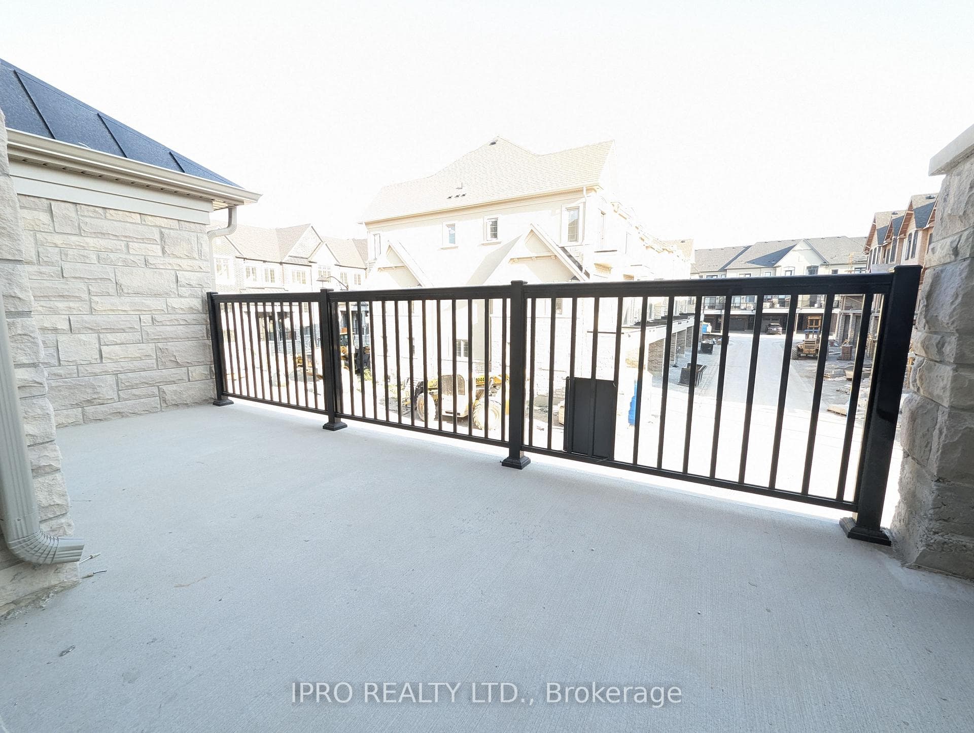 Formal Room Balcony (Main Floor)