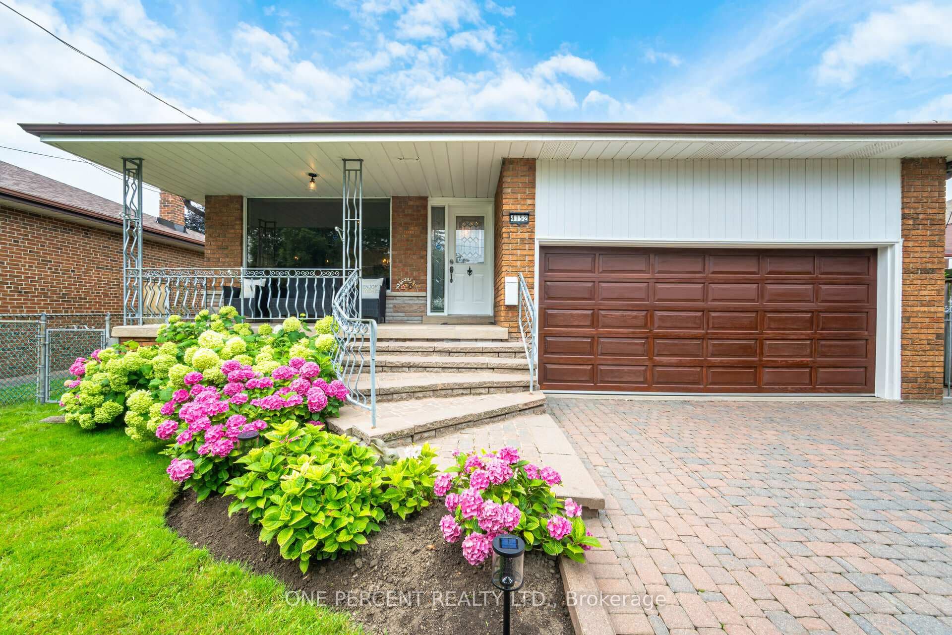 4152 WILCOX Road photo 1