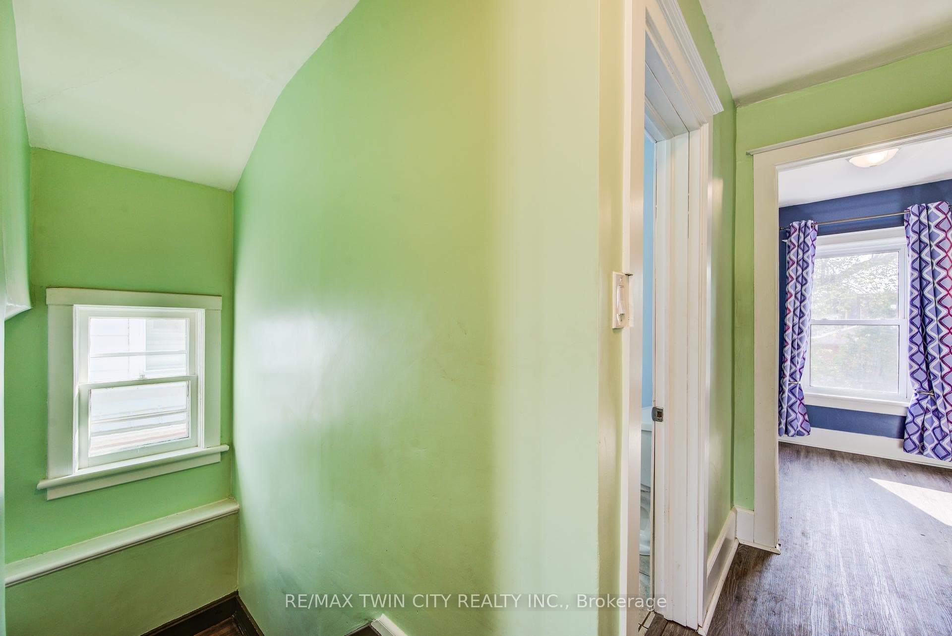 168 Edinburgh Road photo 23