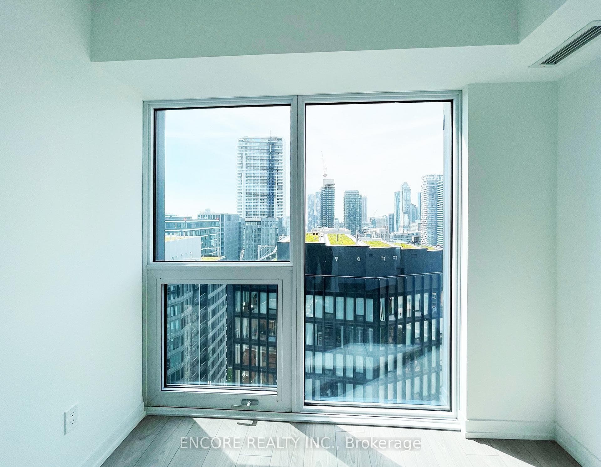 82 Dalhousie Street Unit 3305 photo 10