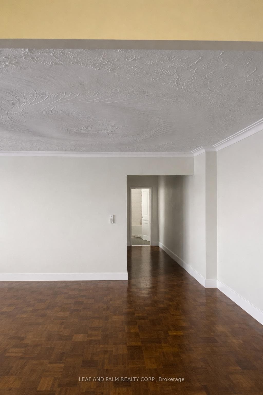189 Cedarvale Avenue Unit 601 photo 4