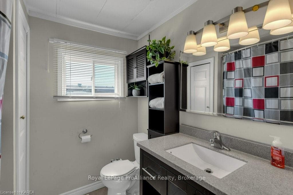 36 KAPYONG Crescent photo 18