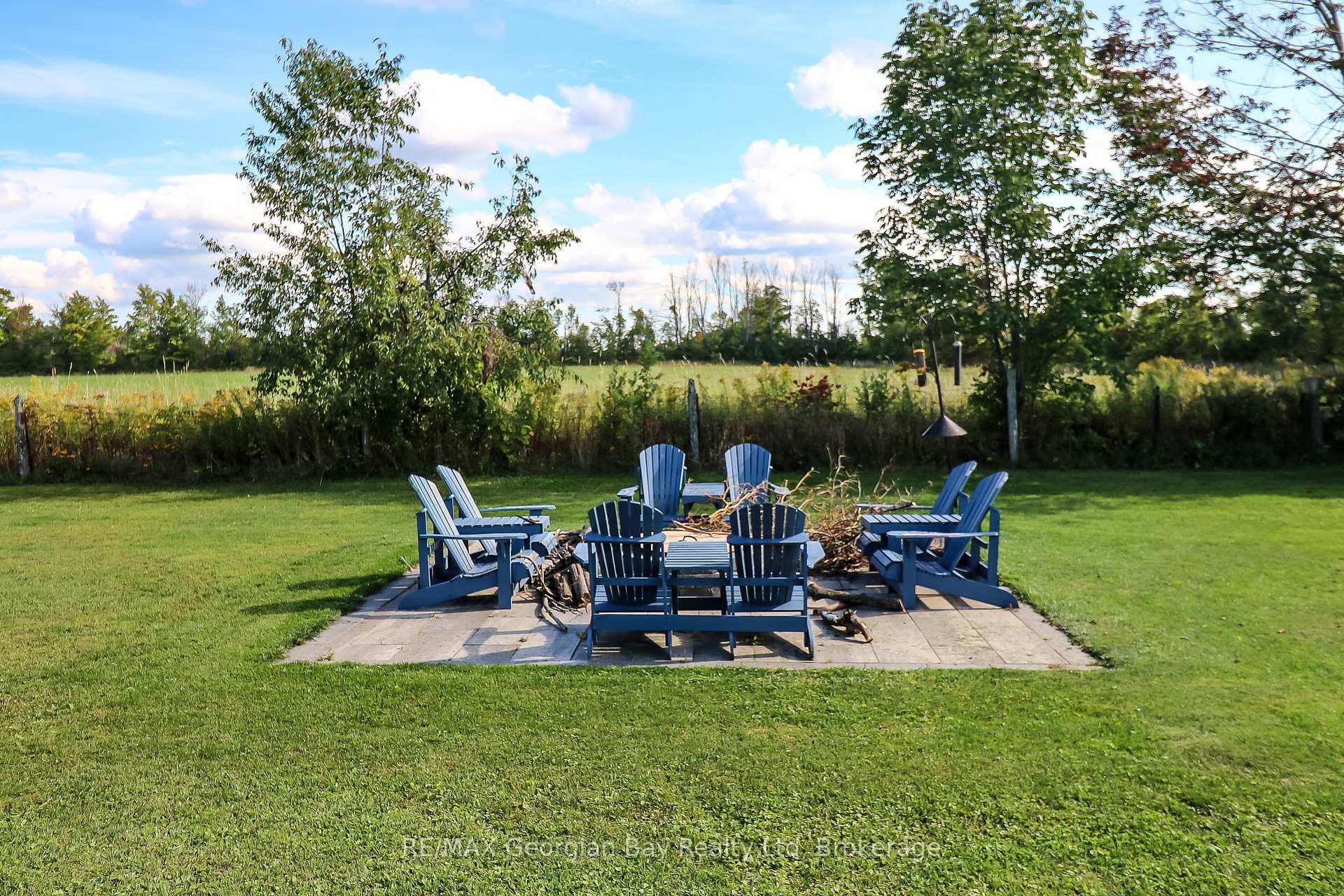 FIRE PIT