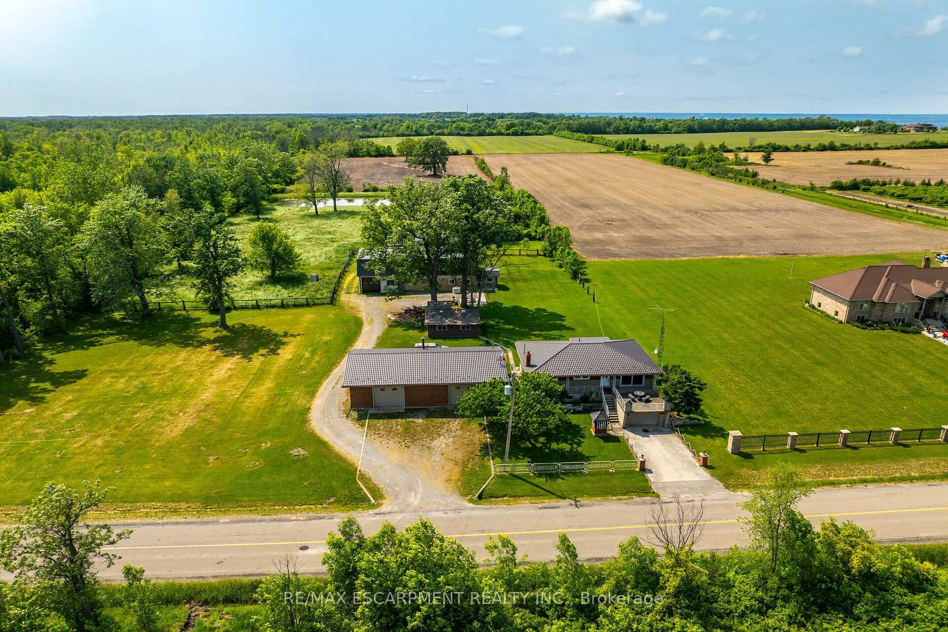 617 Eighth Road photo 47
