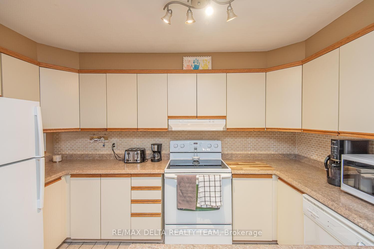 475 CANTEVAL Terrace Unit 207 photo 14