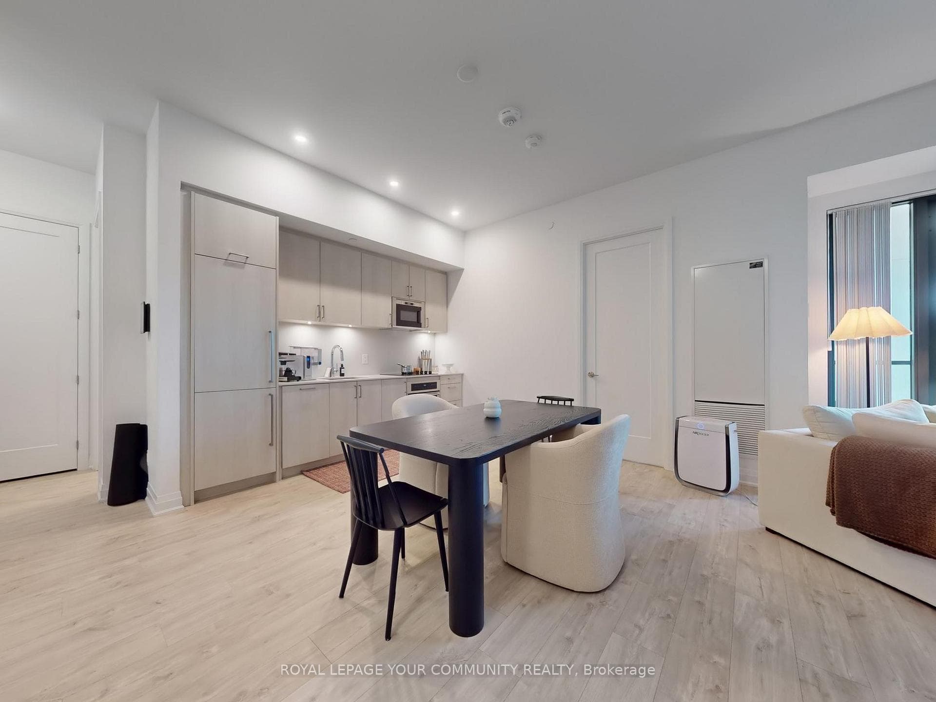 280 Howland Avenue Unit Ph21 photo 12