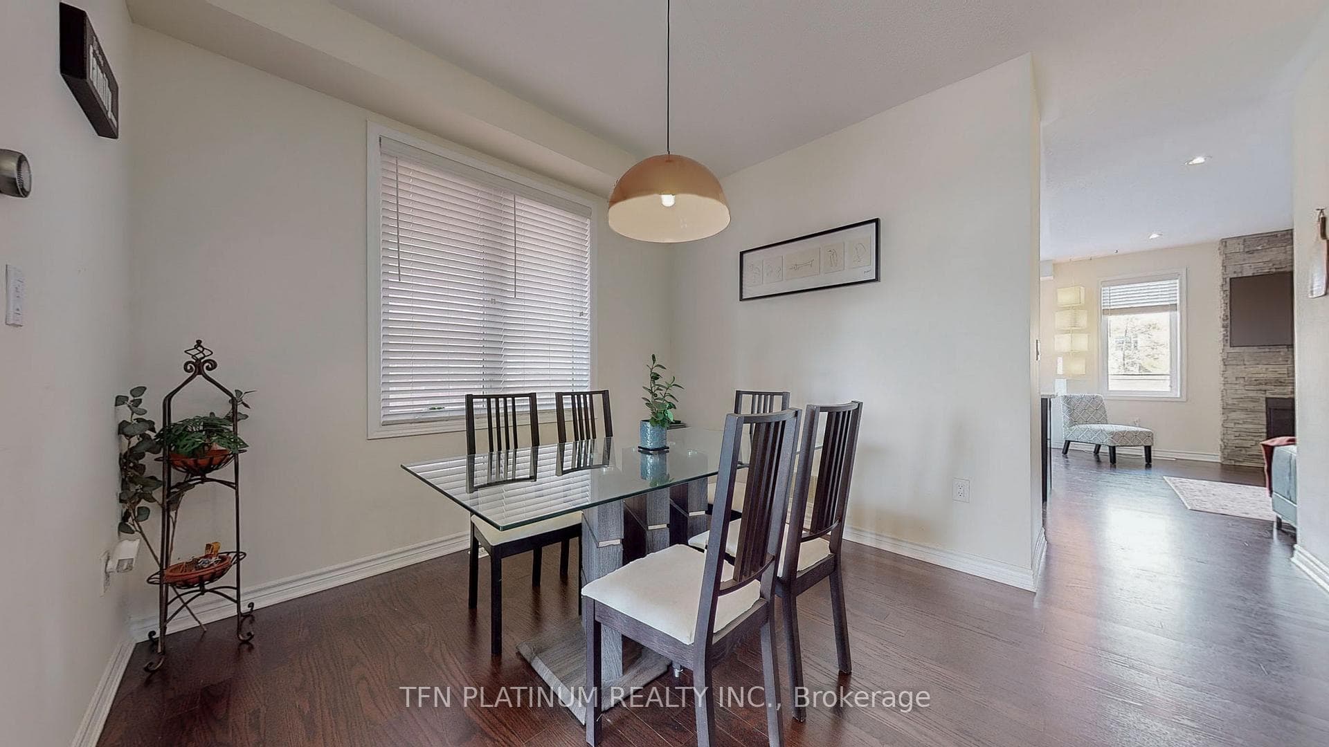 1299 Chretien Street photo 14
