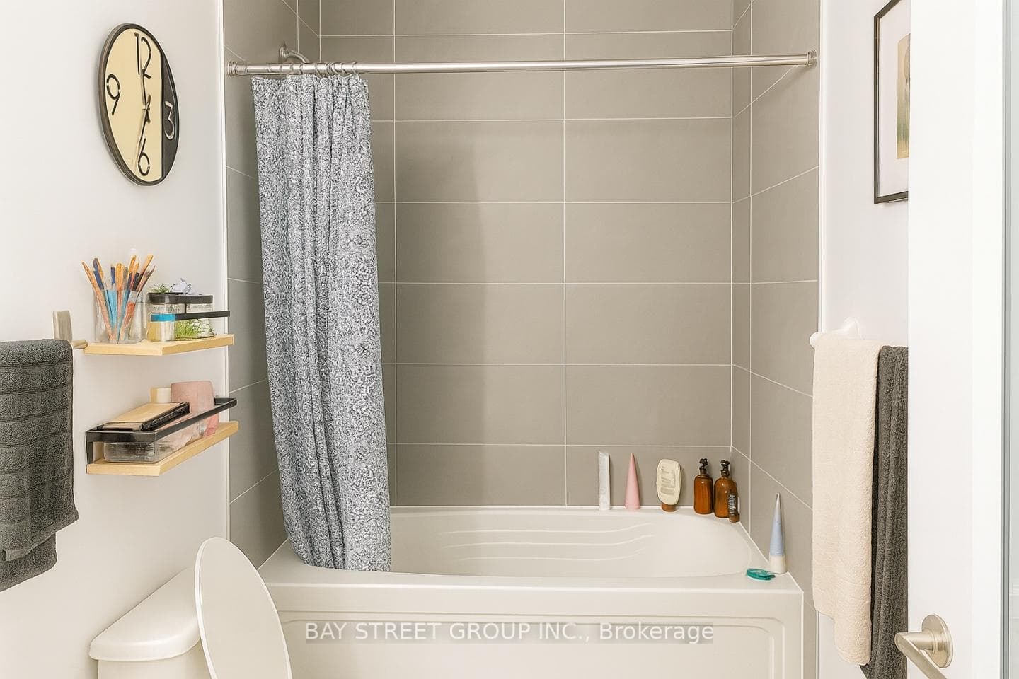 426 University Avenue Unit 3802 photo 8