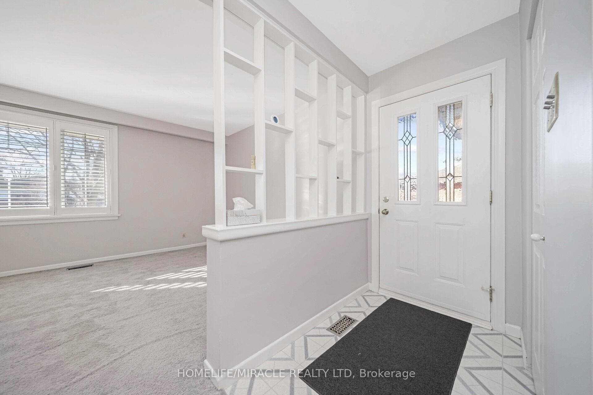 15 Shadwick Drive photo 6