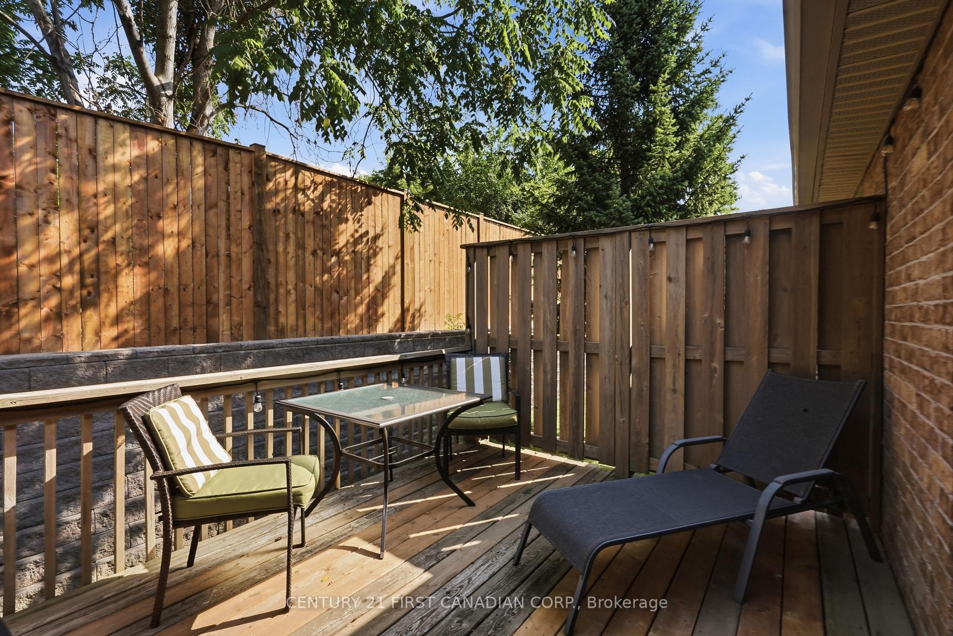 Rear Balcony/Deck