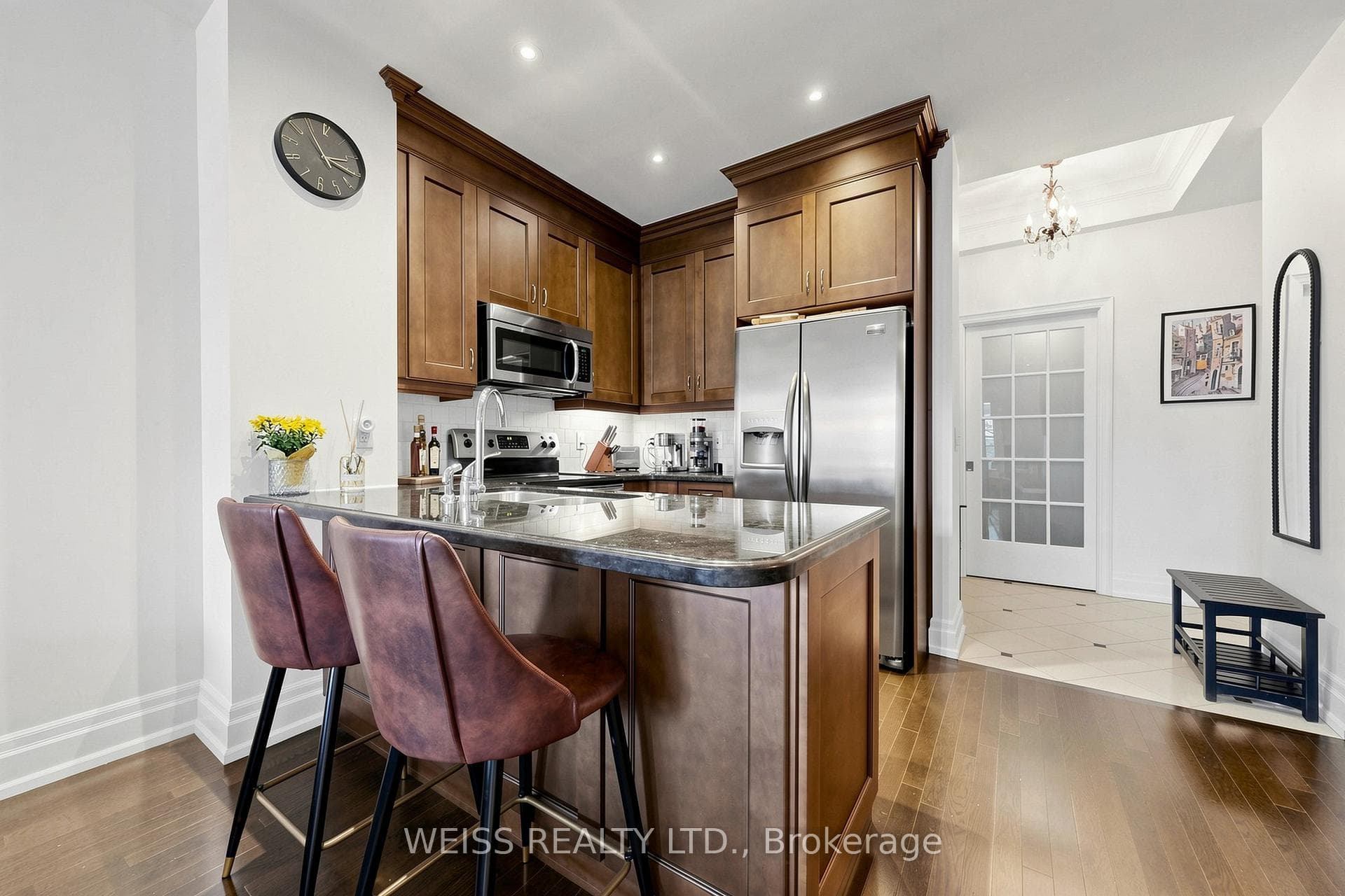 21 Burkebrook Place Unit 114 photo 23