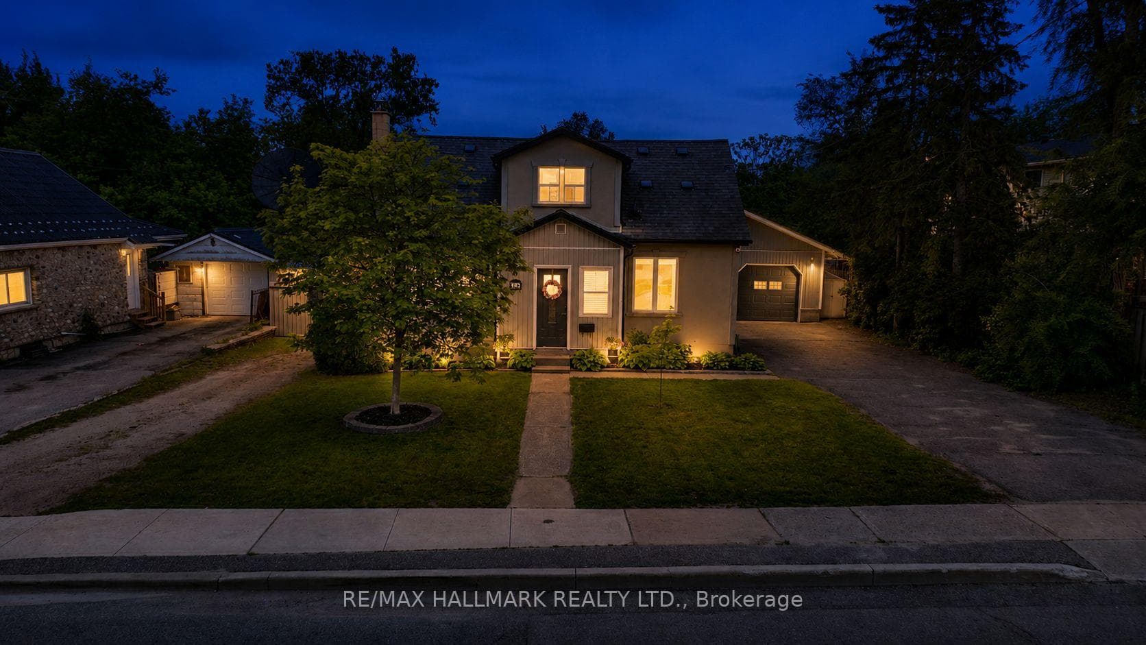 Beauty & function - Landscaped