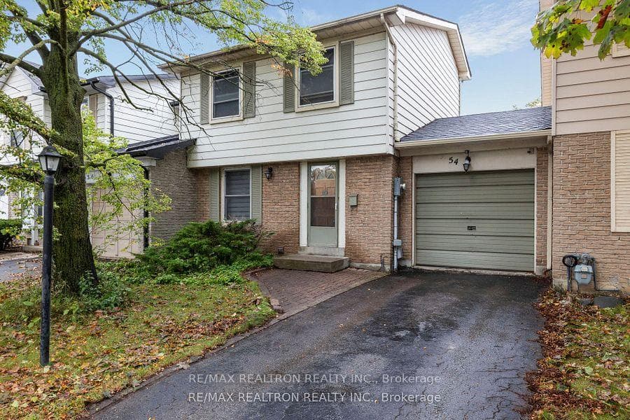 54 Rands Road photo 1