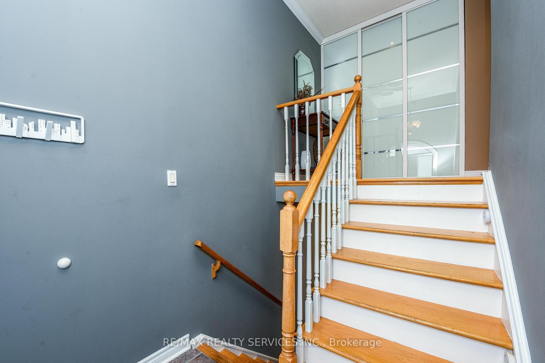 118 Mikado Crescent photo 27