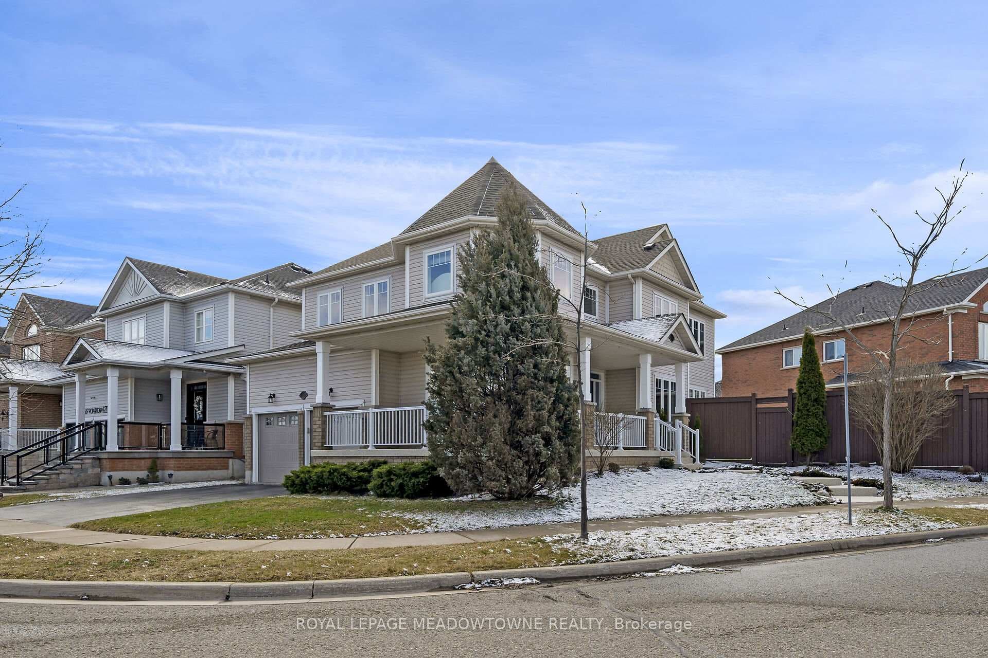 1341 Roper Drive photo 2
